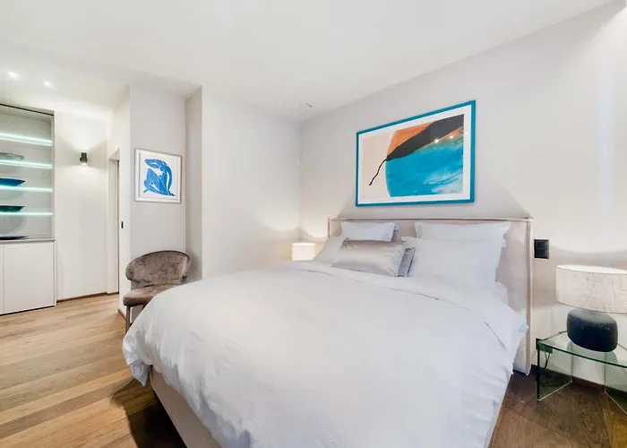 Luxury Lakefront Loft In Montreux Swiss Reviera By Guestlee *